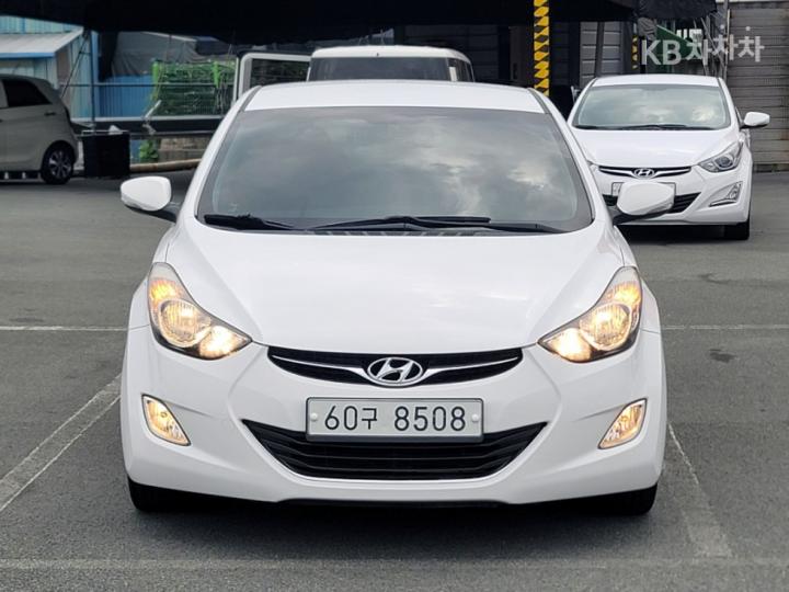 Hyundai Avante M16 GDI Smart — foto 1