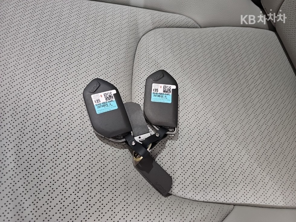 Kia Carnival — miniaturë 17