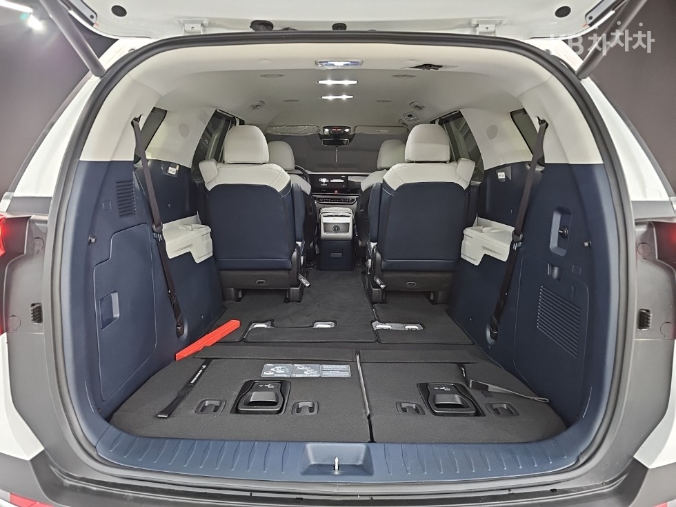 Kia Carnival — miniaturë 23