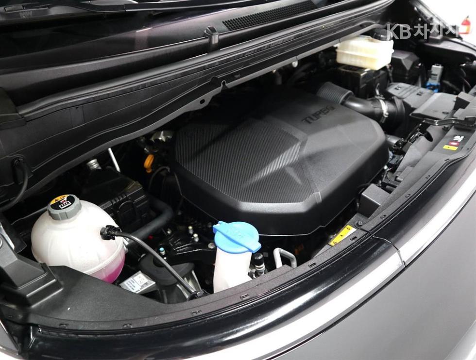 Hyundai Staria — miniaturë 5