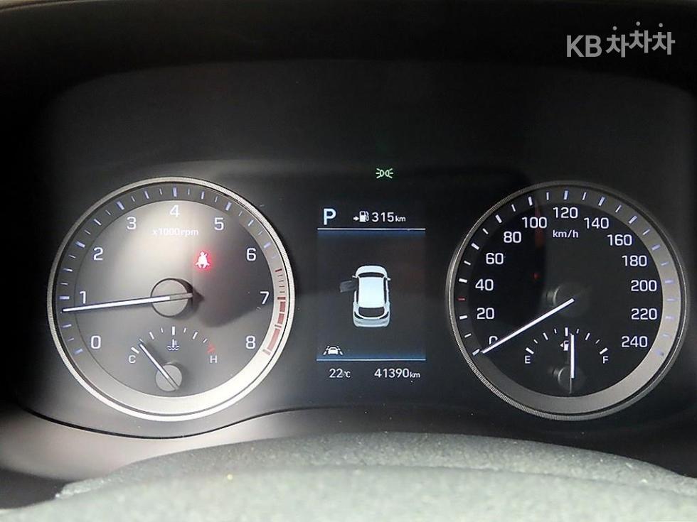 2019 Hyundai Used Car photo