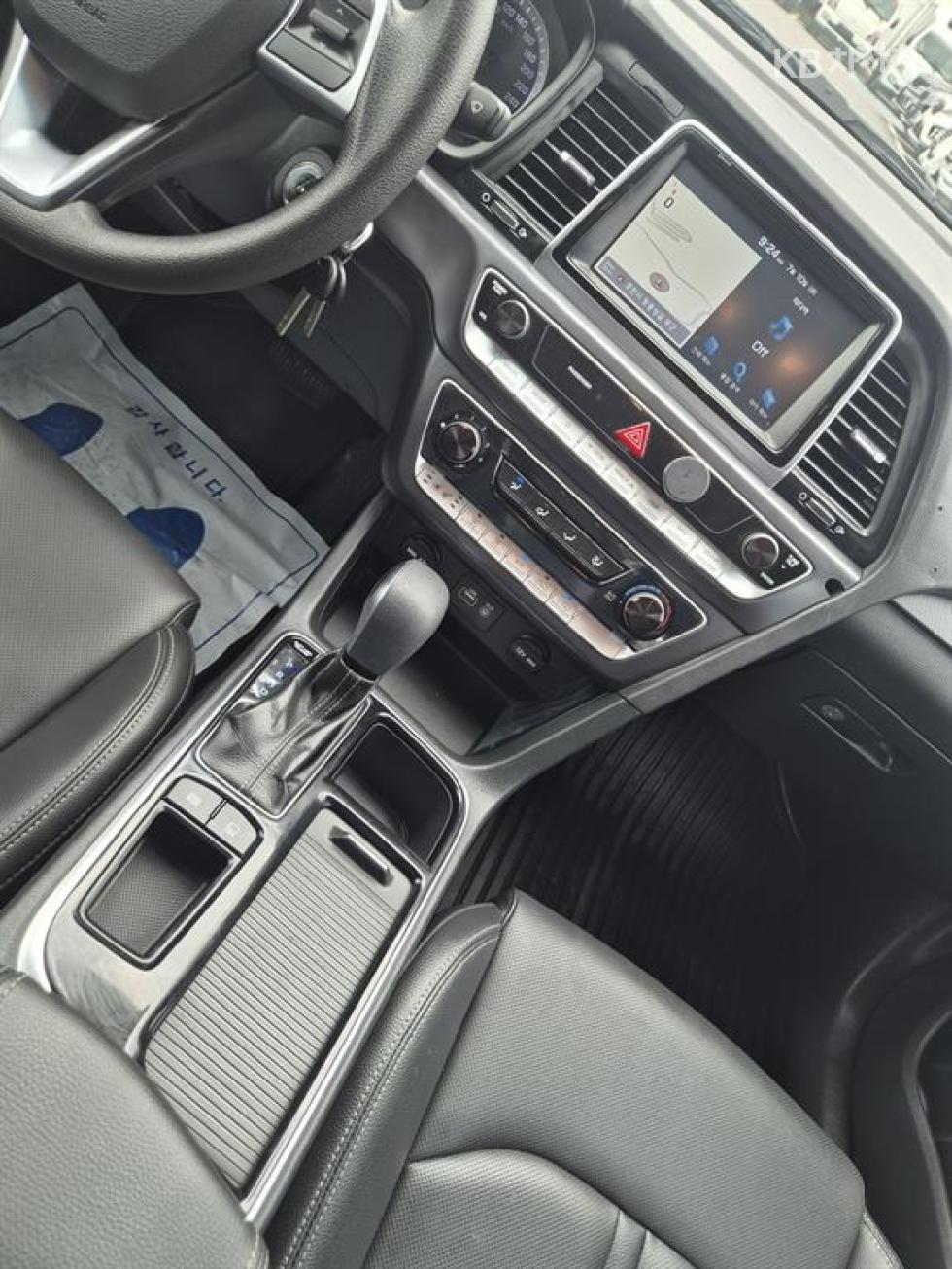 Hyundai Sonata — miniaturë 14