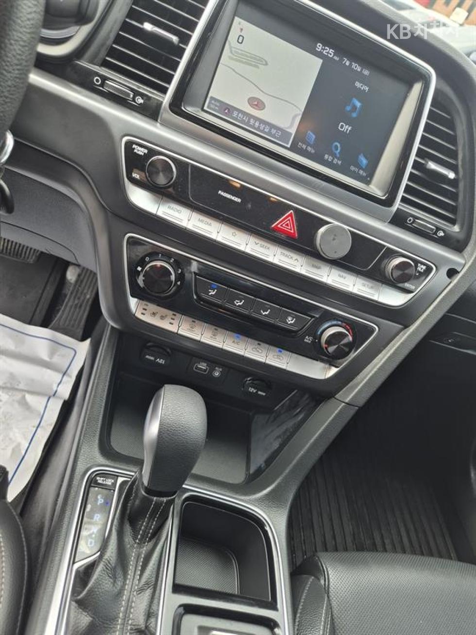 Hyundai Sonata — miniaturë 18