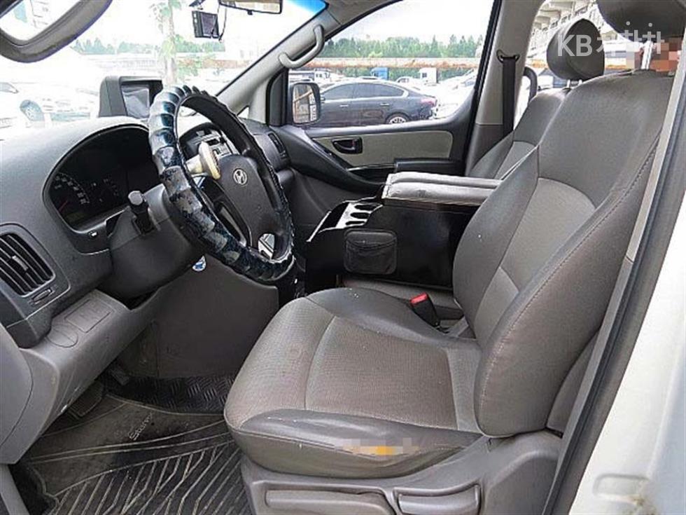 Hyundai Starex — miniaturë 6