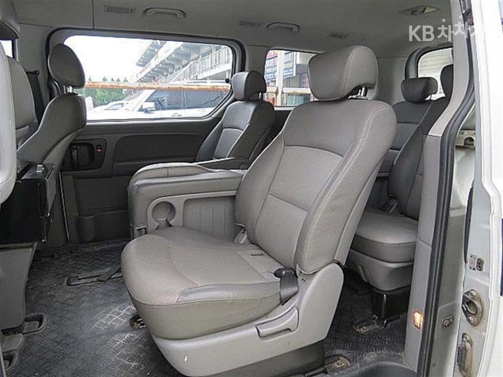 Hyundai Starex — miniaturë 7
