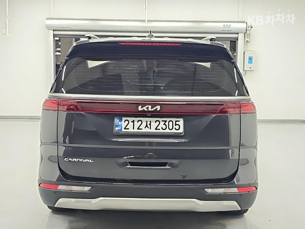 Kia Carnival — miniaturë 3
