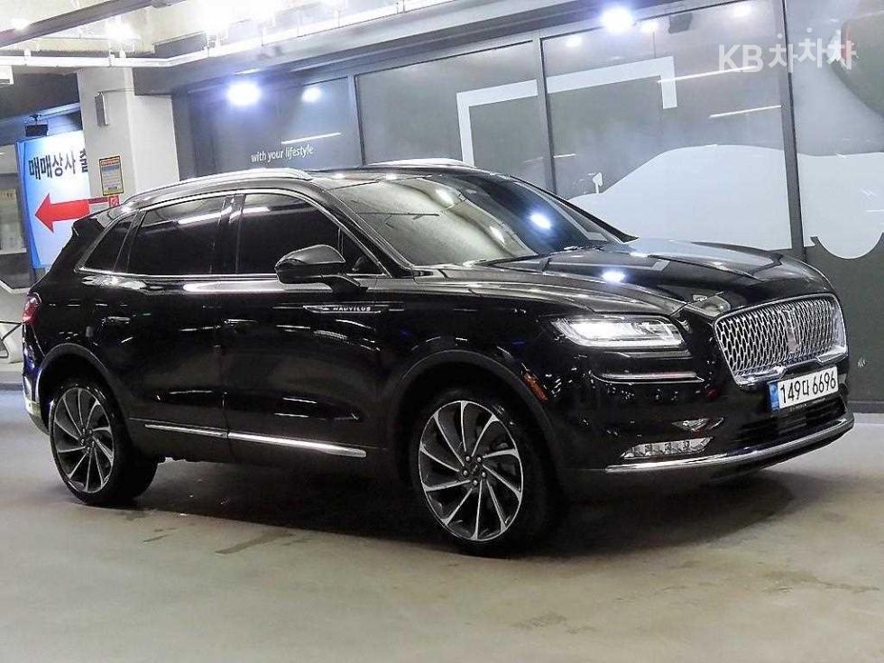 Lincoln Наутилус