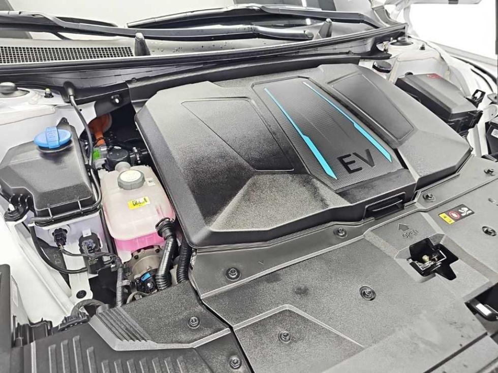 Hyundai IONIQ 5 — miniaturë 5