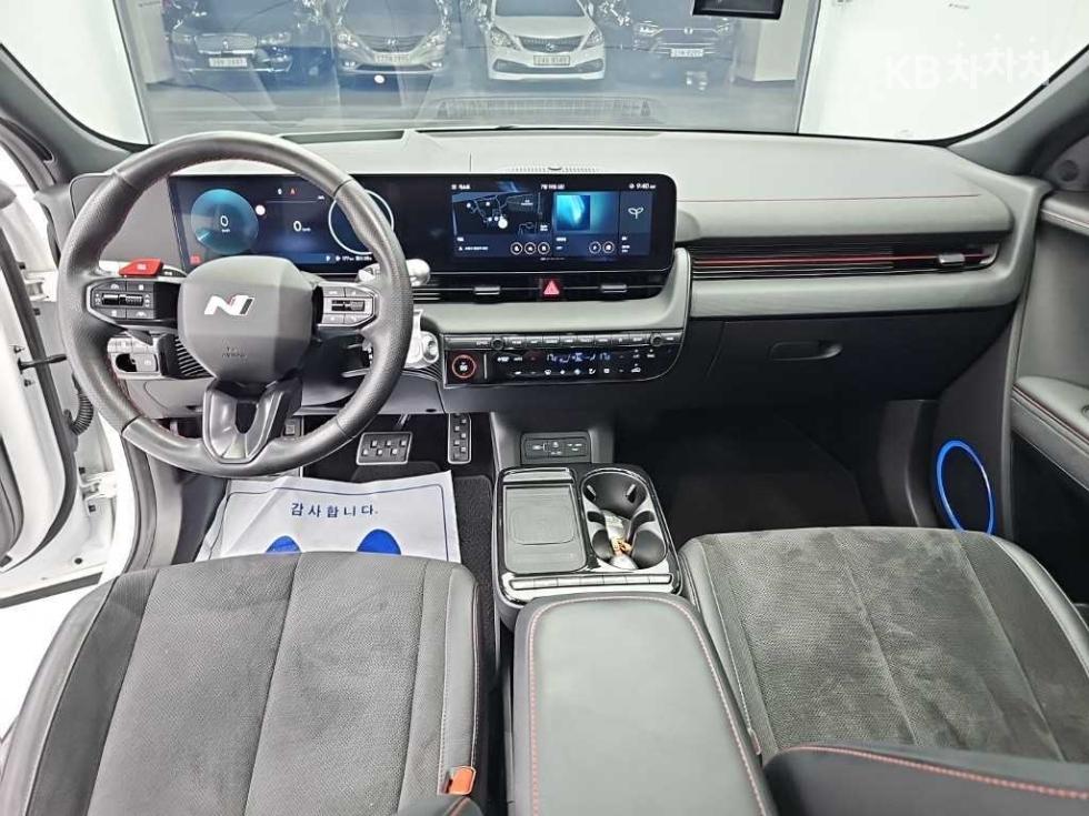 Hyundai IONIQ 5 — miniaturë 7