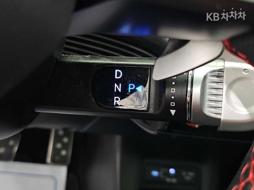 Hyundai IONIQ 5 — miniaturë 8