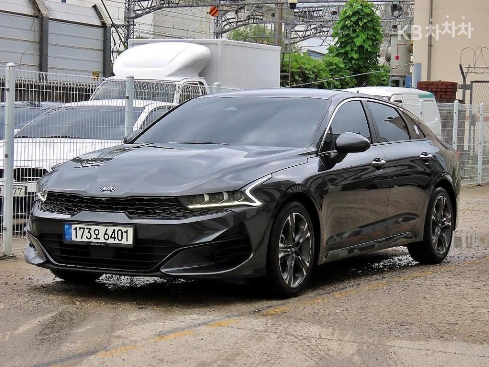 Kia K5 — miniaturë 2