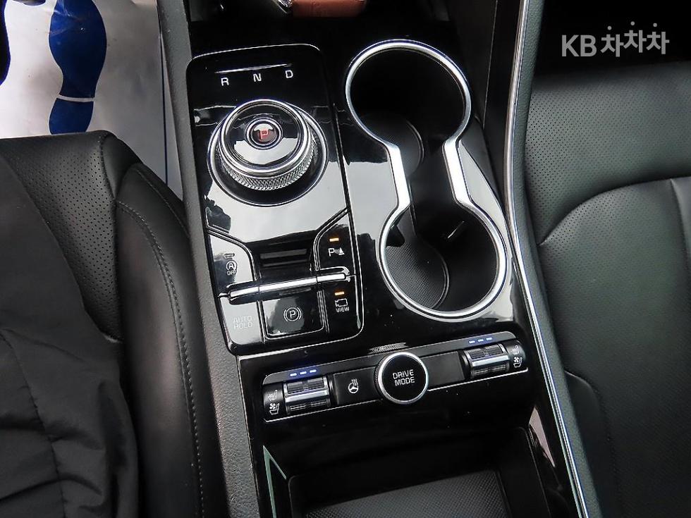 Kia K5 — miniaturë 10