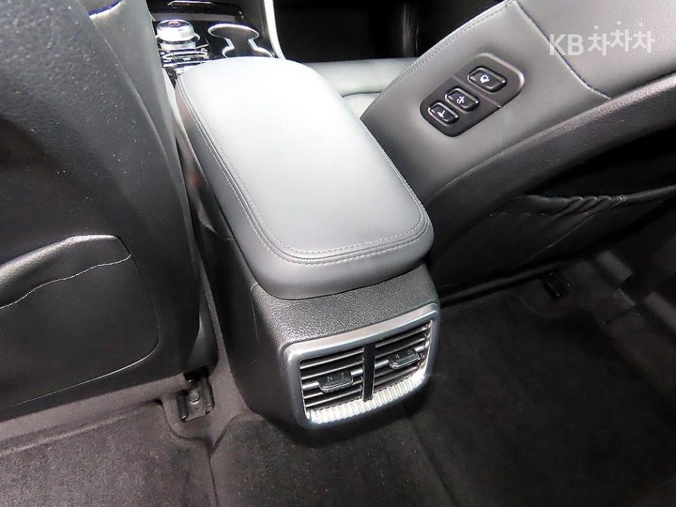 Kia K5 — miniaturë 17