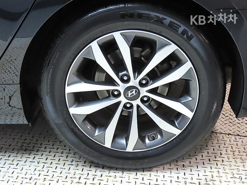 Hyundai Grandeur — miniaturë 19