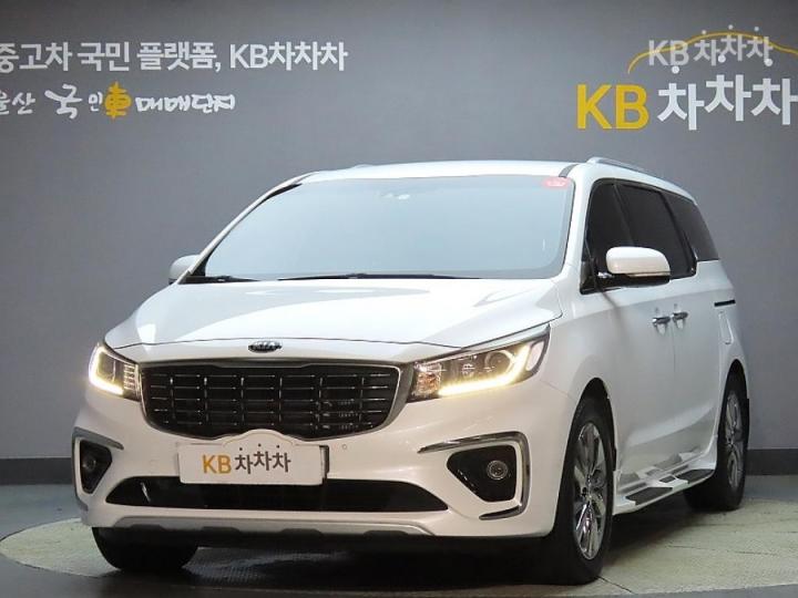 Kia Carnival 9인승 2.2 디젤 — foto 1