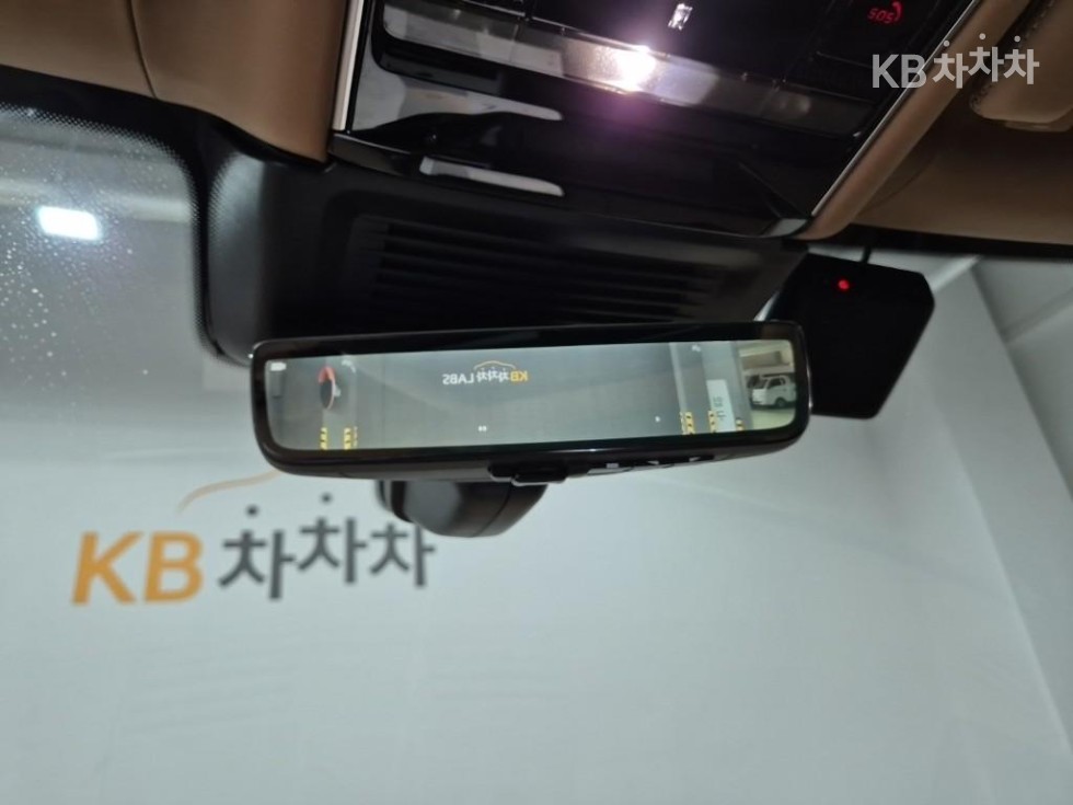 Land Rover Range Rover — miniaturë 18