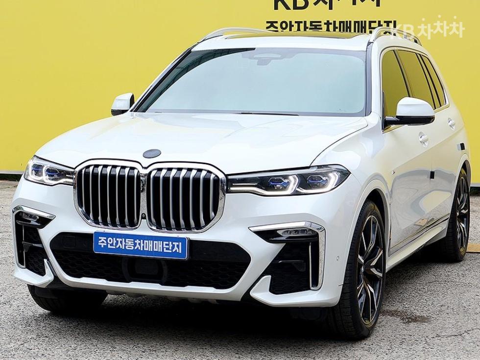 BMW X7 — miniaturë 2