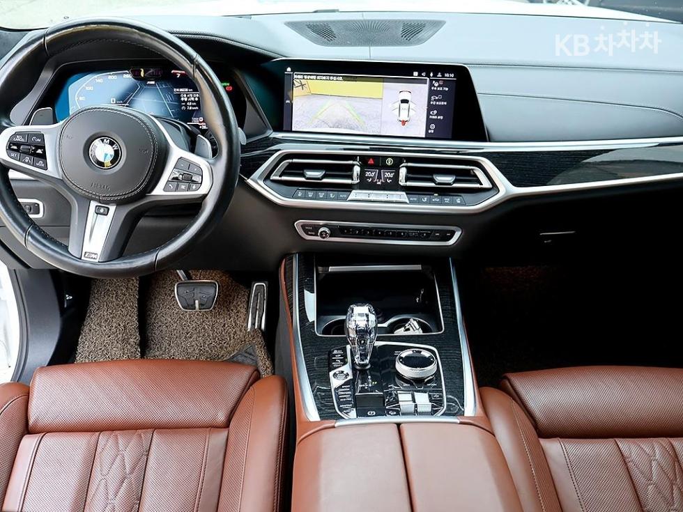 BMW X7 — miniaturë 5
