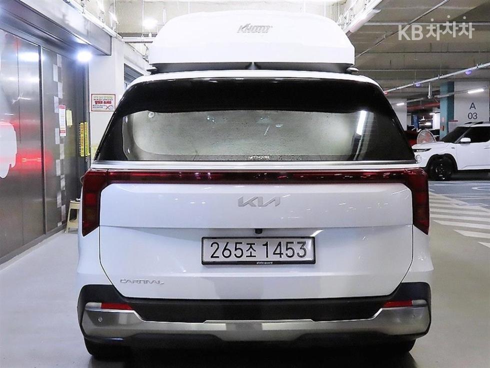 Kia Carnival — miniaturë 5