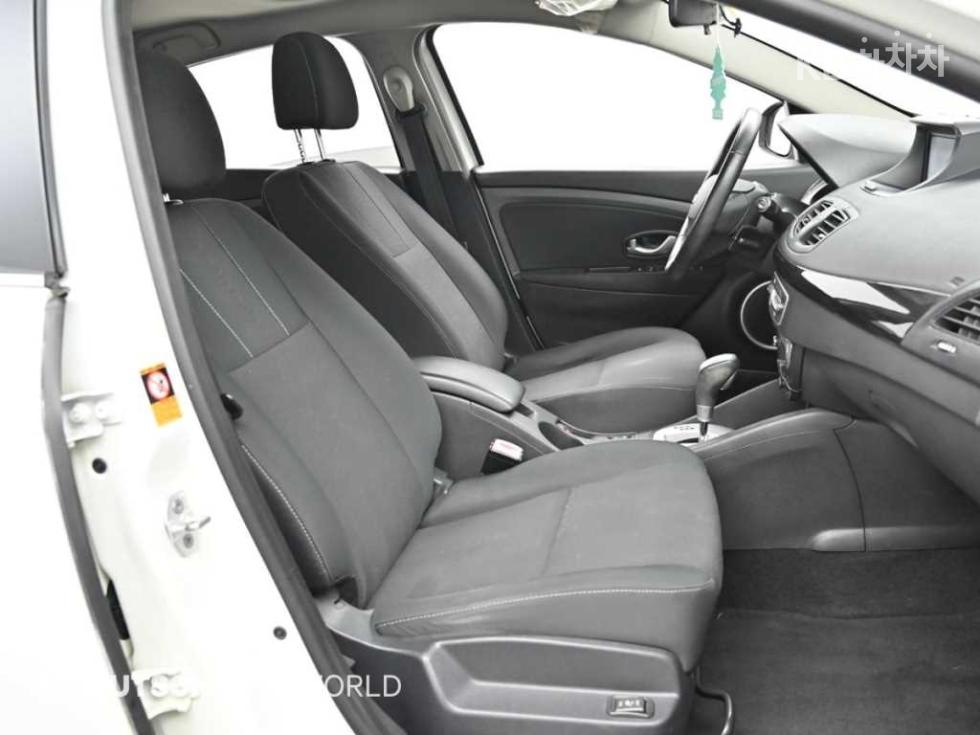 Renault Fluence — miniaturë 10
