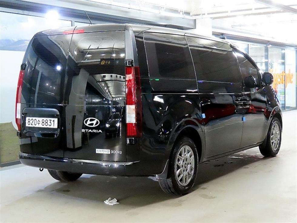 Hyundai Staria — miniaturë 4