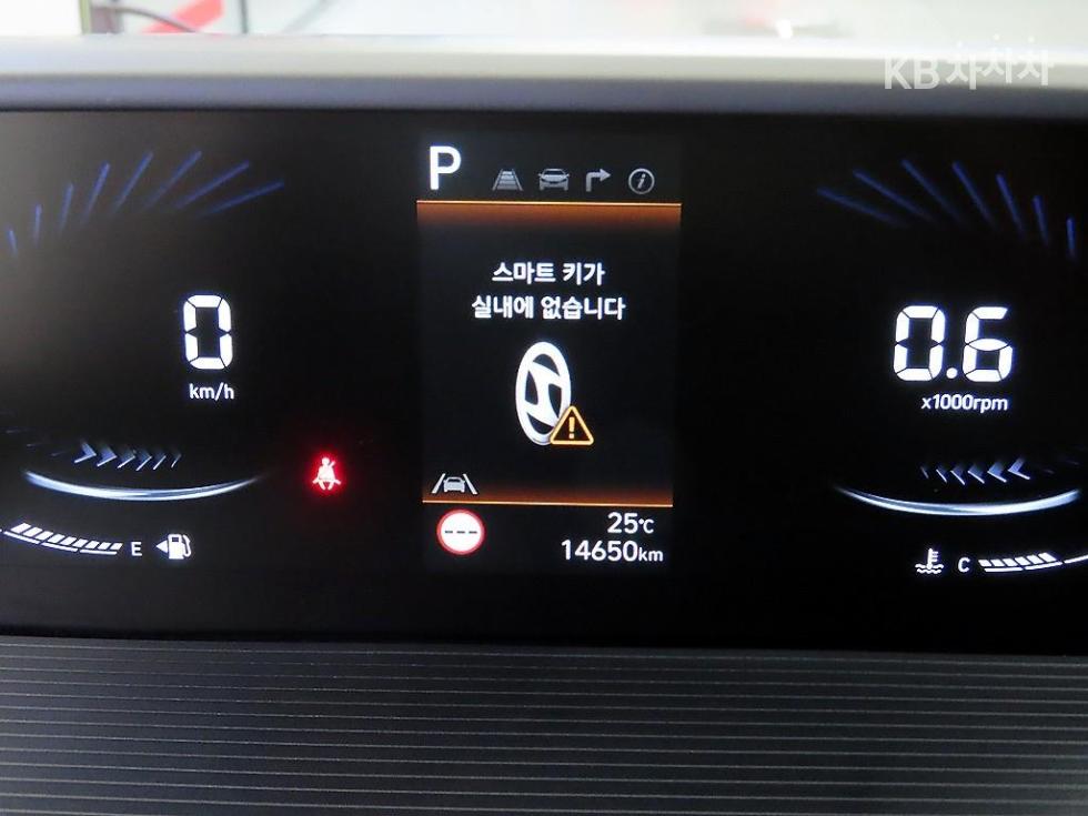Hyundai Staria — miniaturë 8