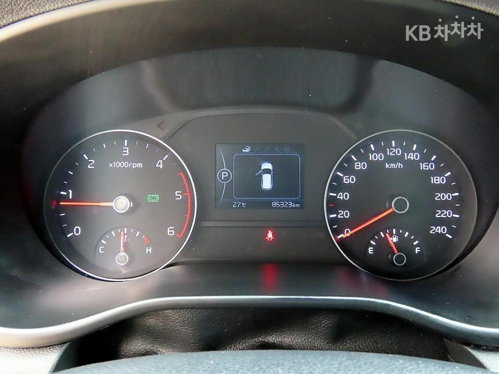Kia Sportage — miniaturë 9
