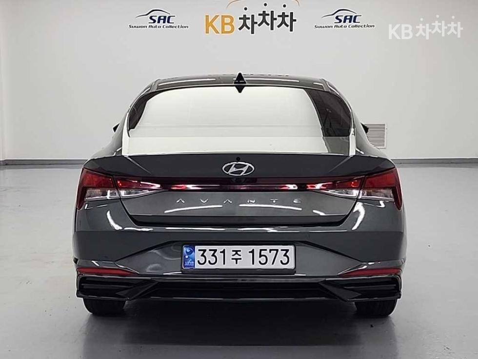 Hyundai Avante — miniaturë 3