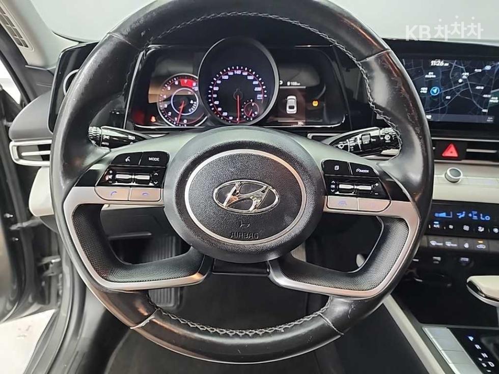 Hyundai Avante — miniaturë 9