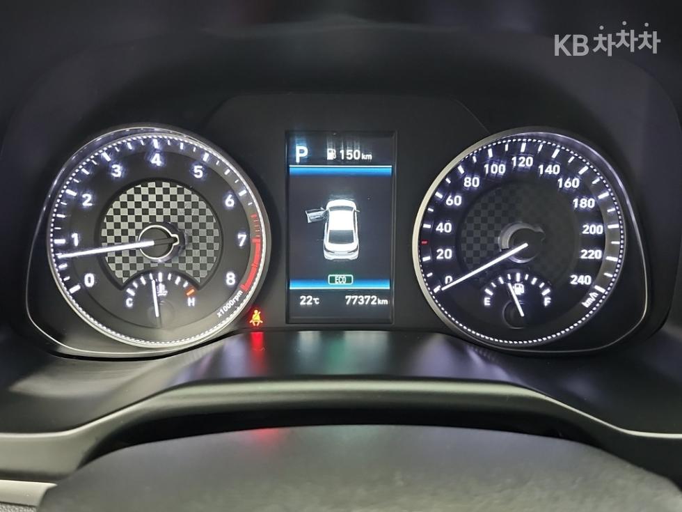 Hyundai Avante — miniaturë 6