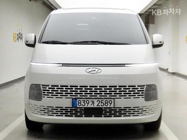 Hyundai Staria 2.2 카고 3 — foto 1