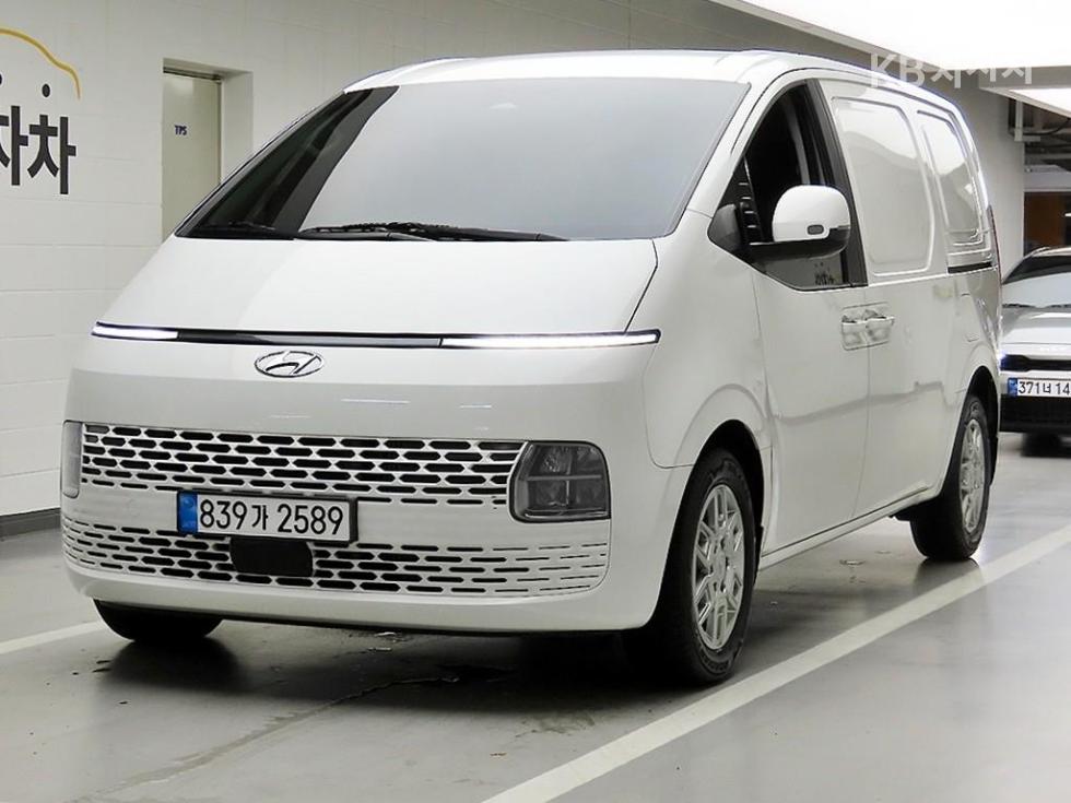 Hyundai Staria — miniaturë 2