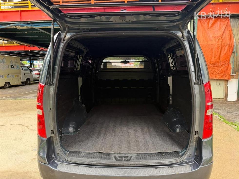 Hyundai Starex — miniaturë 16