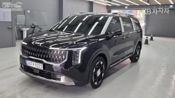 Kia Carnival 1.6 HEV 7인승 — foto 1