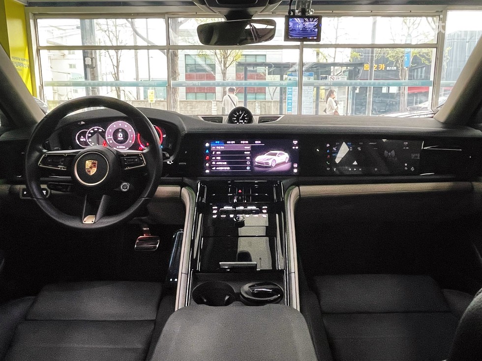 Porsche Panamera — miniaturë 15