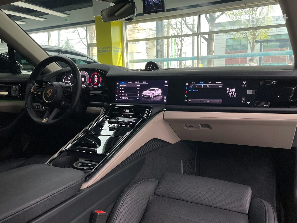 Porsche Panamera — miniaturë 9