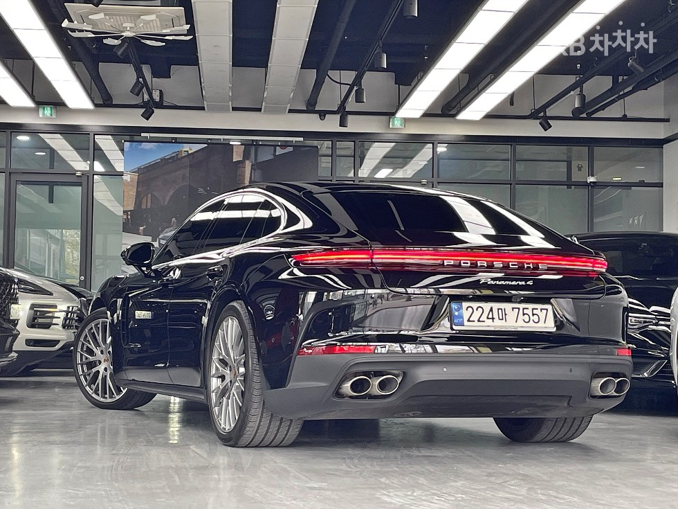 Porsche Panamera — miniaturë 30