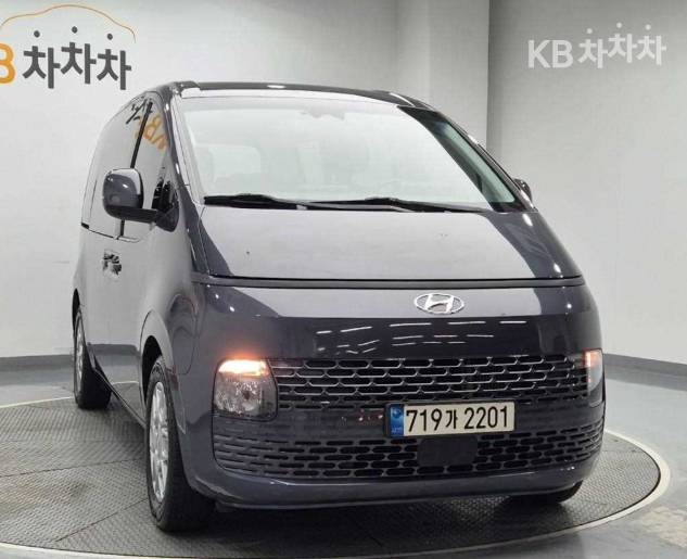 Hyundai Staria — miniaturë 4