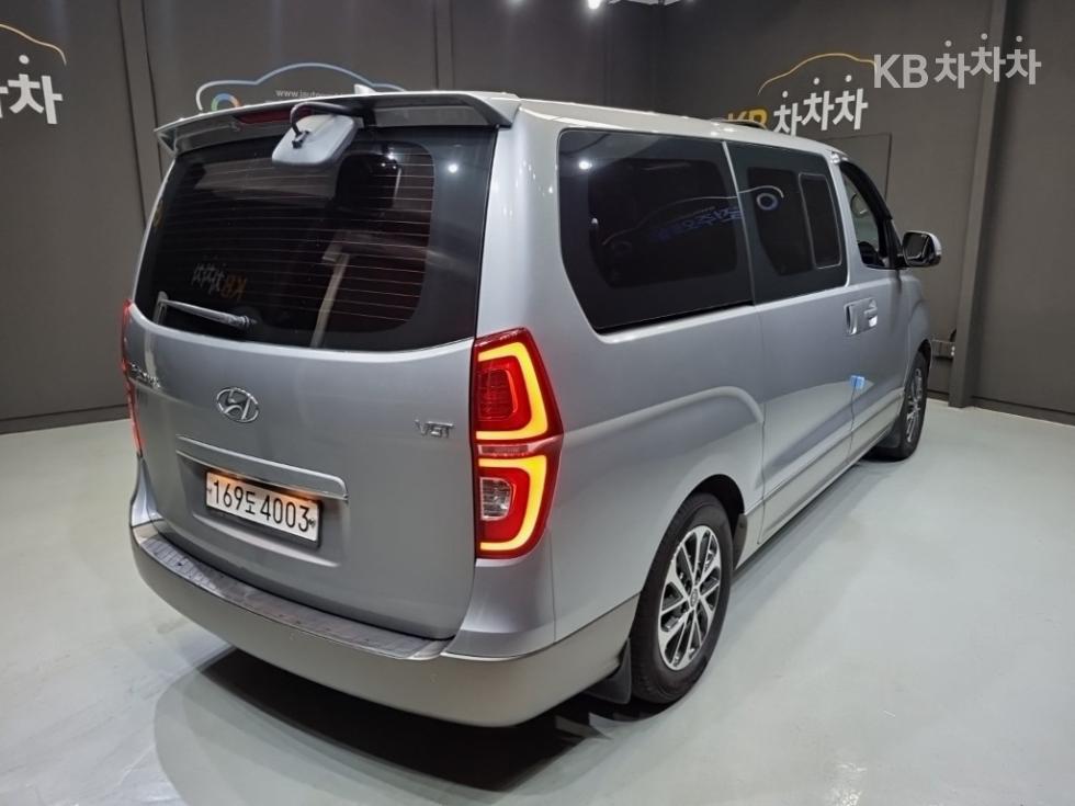 Hyundai Starex — miniaturë 6
