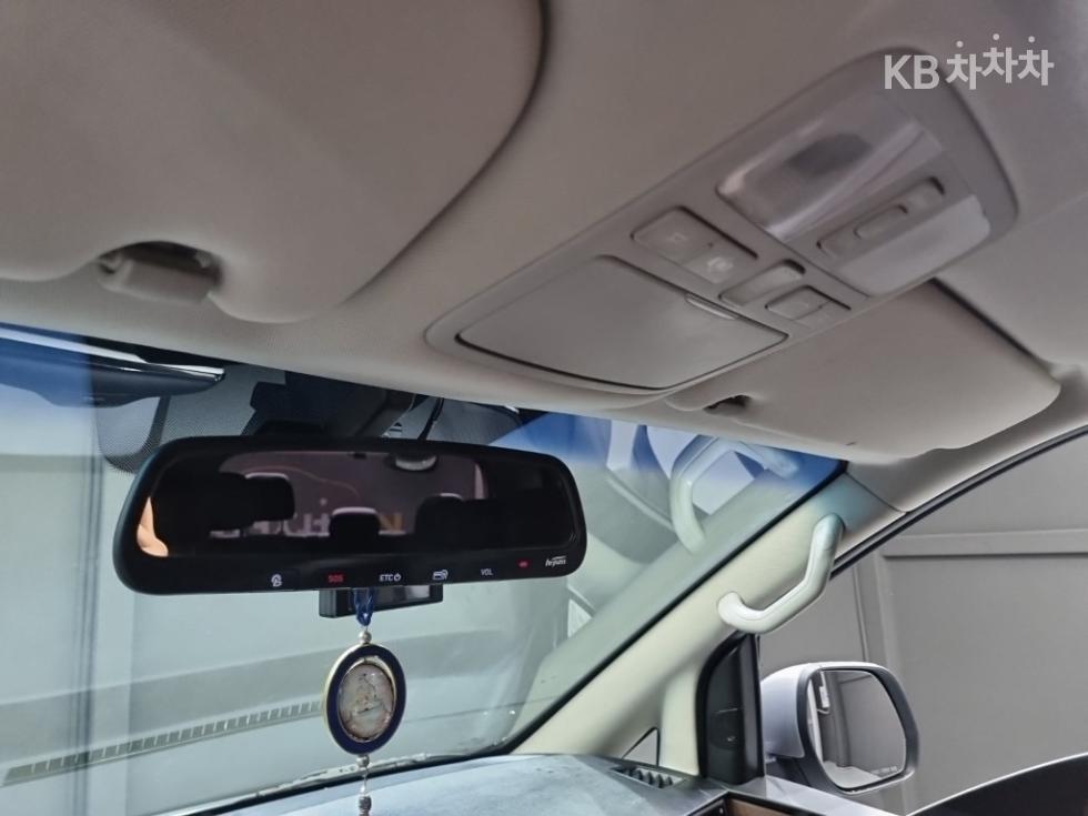 Hyundai Starex — miniaturë 22