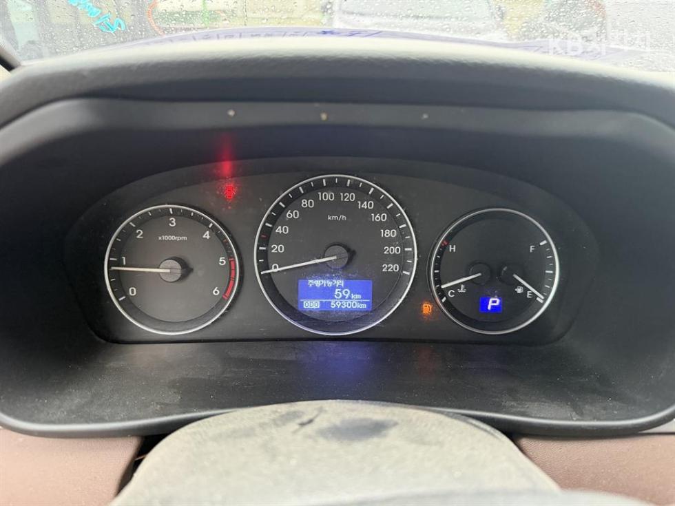 Hyundai Starex — miniaturë 5