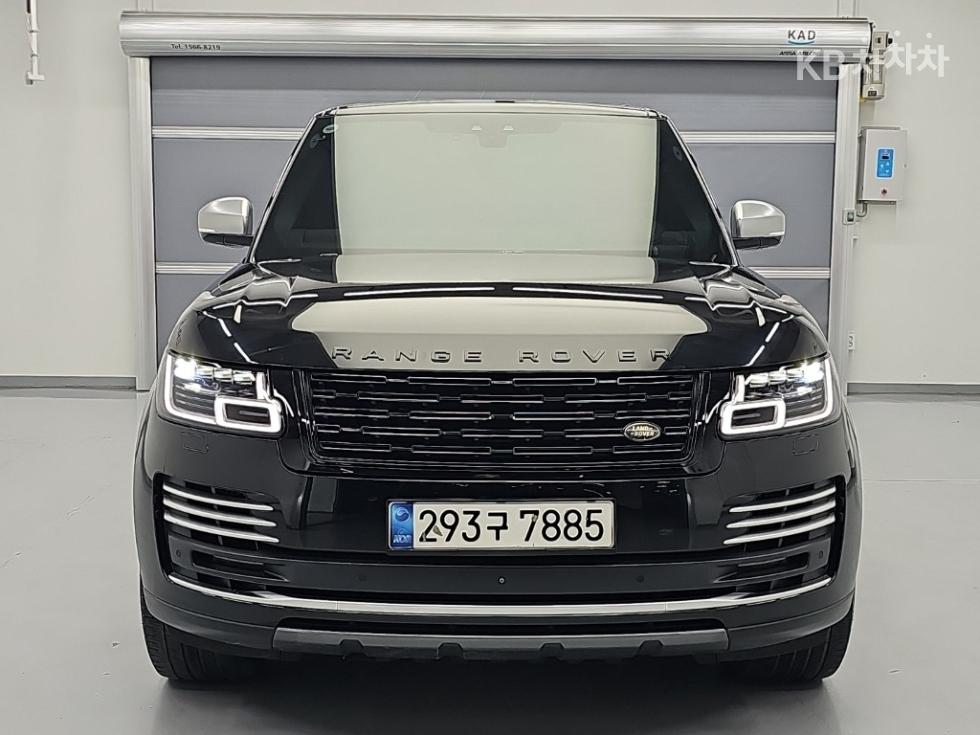 2018 Land Rover Used Car photo