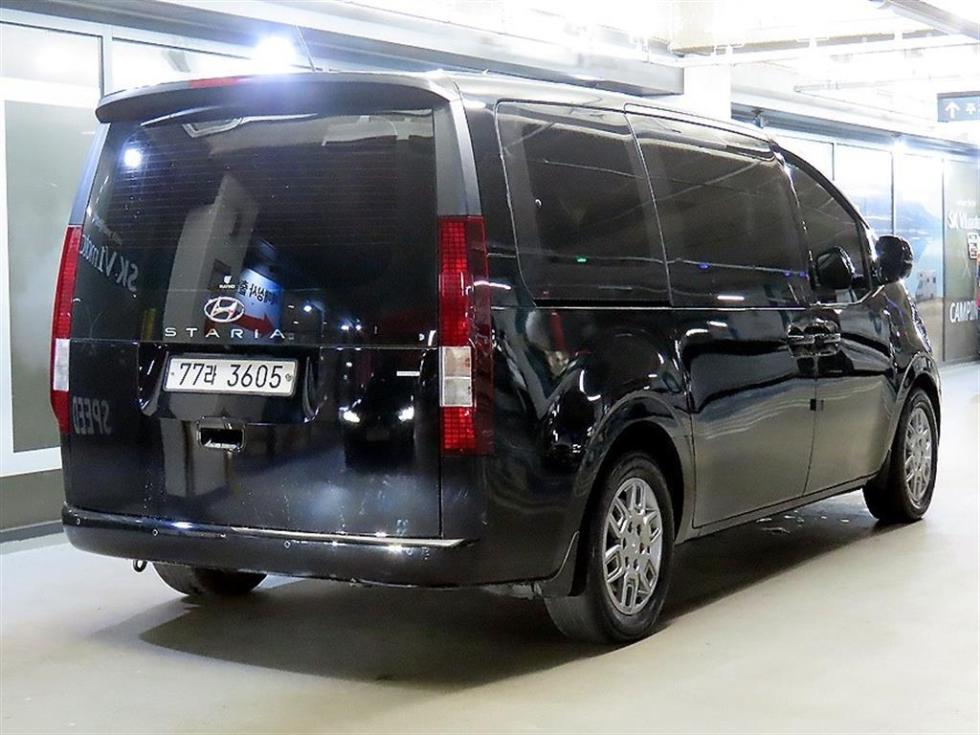 Hyundai Staria — miniaturë 4