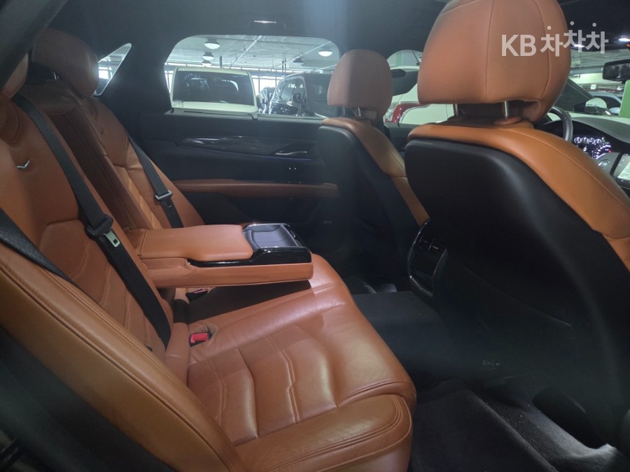 Cadillac CT6 — miniaturë 8