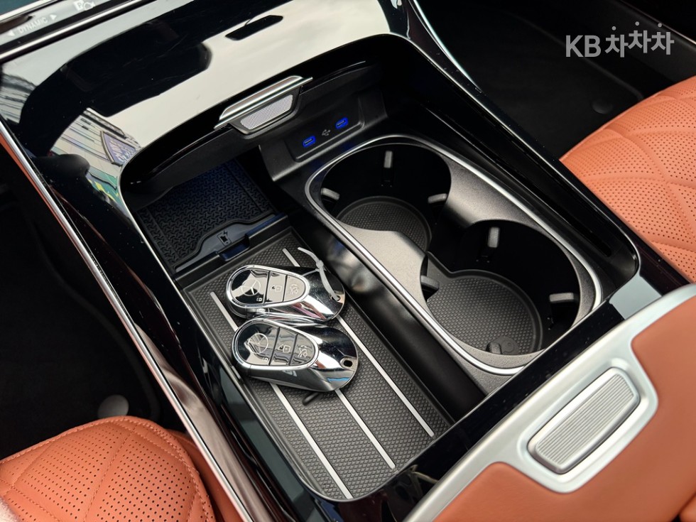 Mercedes-Benz S-klasse — miniaturë 12