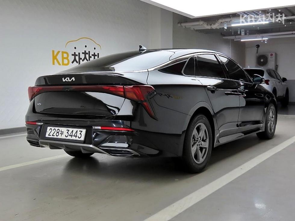 Kia K5 — miniaturë 4