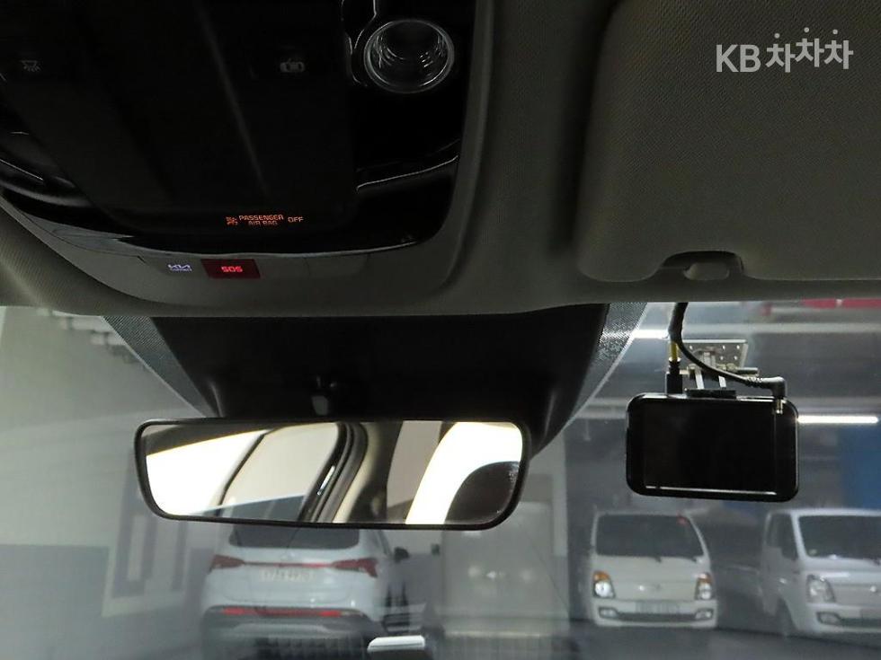 Kia K5 — miniaturë 17