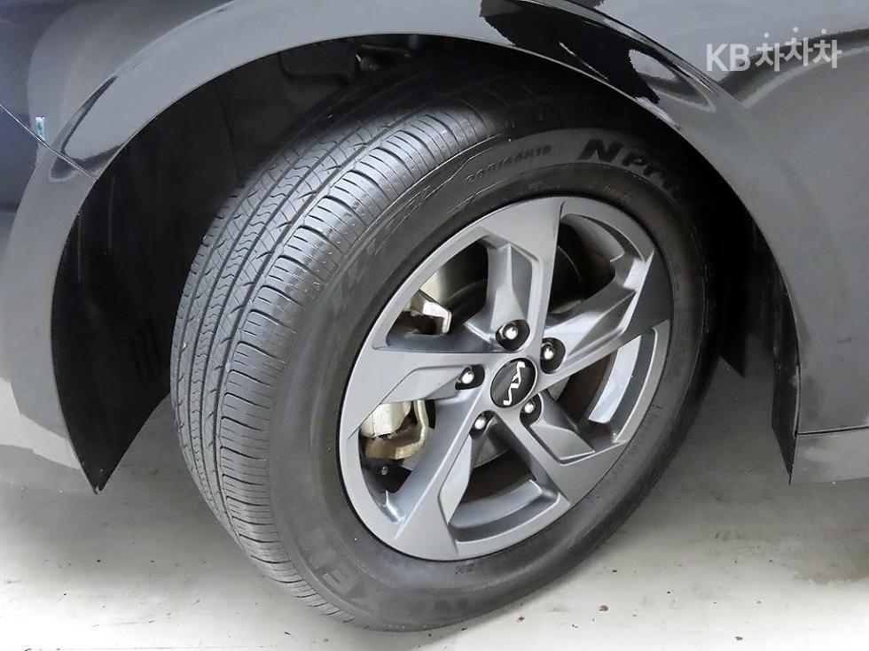 Kia K5 — miniaturë 19
