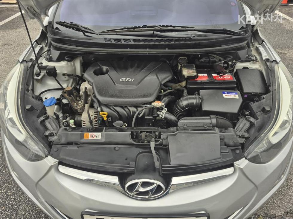 Hyundai Avante — miniaturë 20