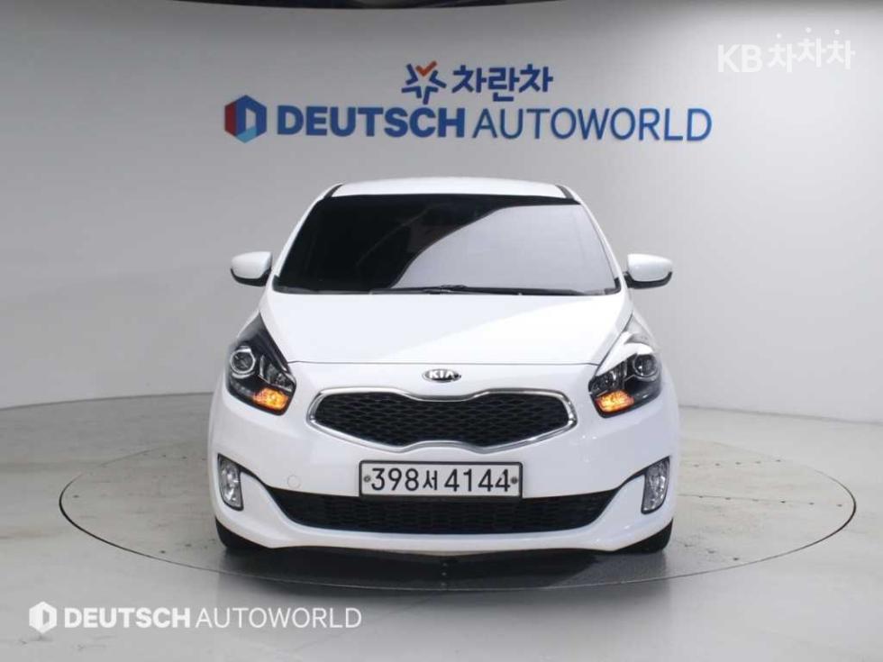 Kia Carens — miniaturë 3